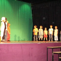 Lievelingskleur Groen (6) - Toneelvereniging Plankenkoorts 